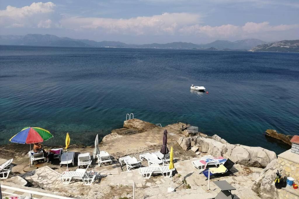 Apartment Lea - Amazing Sea View Сресер Екстериор снимка