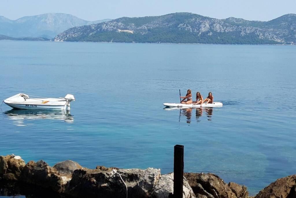 Apartment Lea - Amazing Sea View Сресер Екстериор снимка